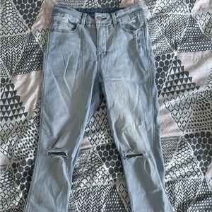 Arizona Jean Company Light Blue Ripped Skinny Jeans